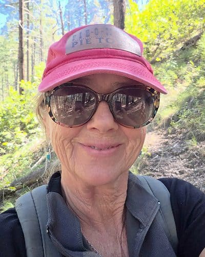 Headshot of Kathy Knapp